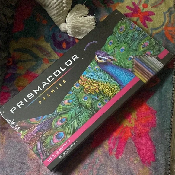 High end colored pencils - Picture 1 of 2